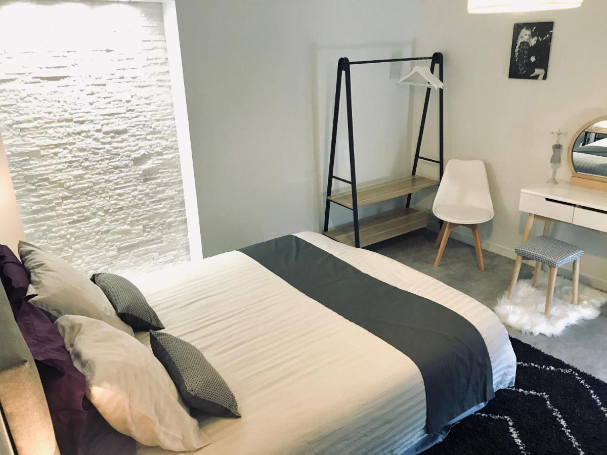 לה מאנש Appartement De Charme Centre Ville - Wifi מראה חיצוני תמונה