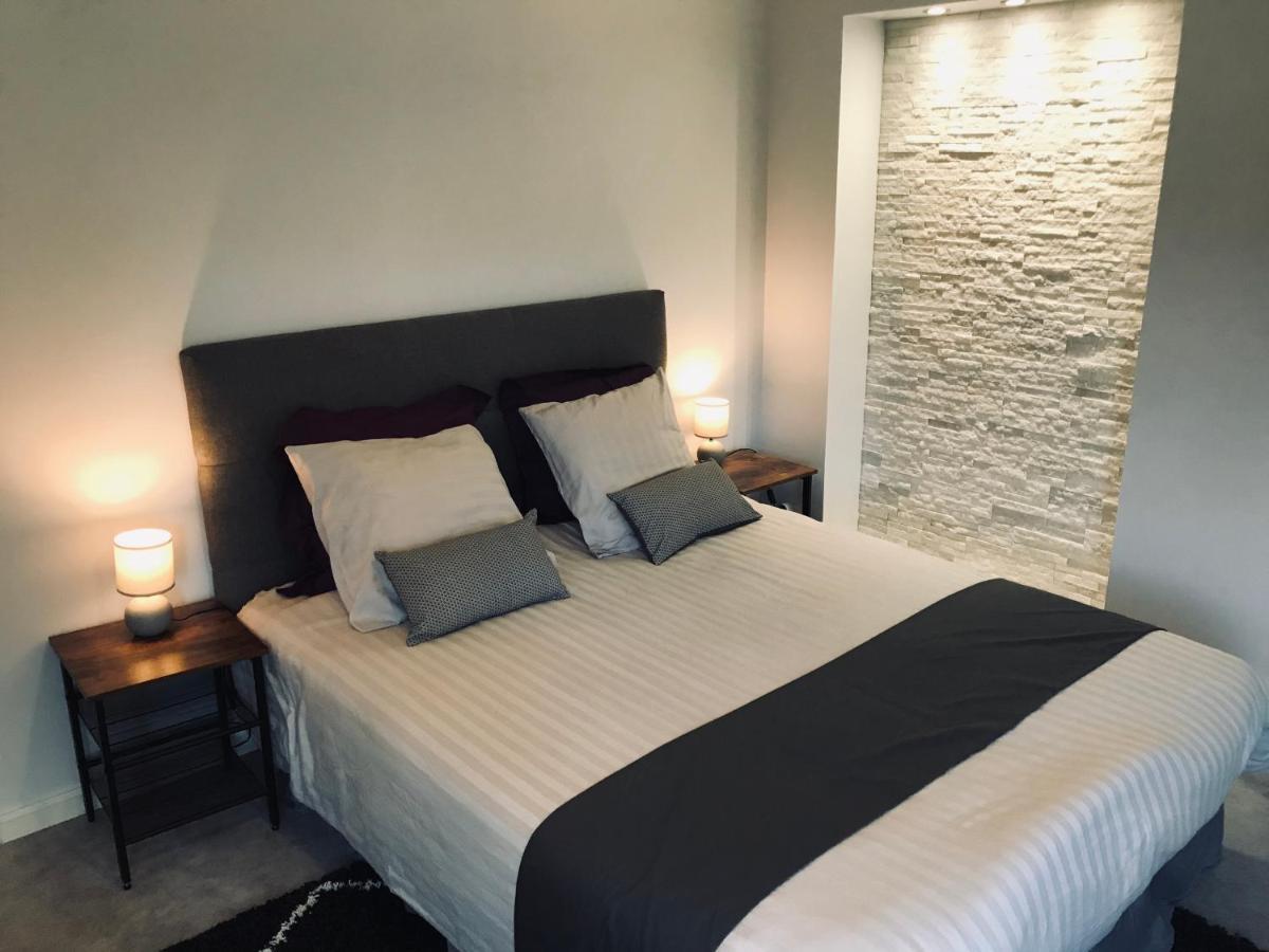 לה מאנש Appartement De Charme Centre Ville - Wifi מראה חיצוני תמונה