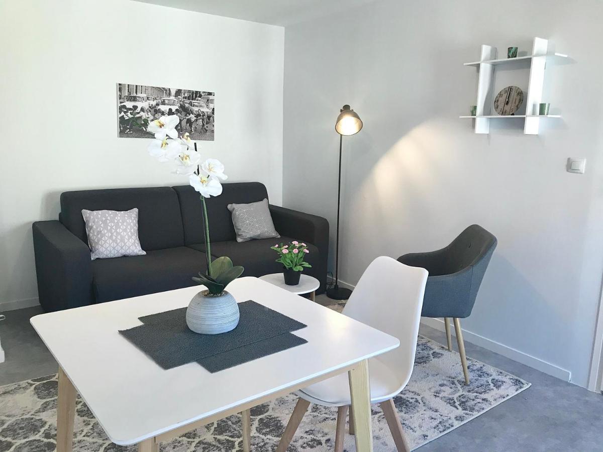 לה מאנש Appartement De Charme Centre Ville - Wifi מראה חיצוני תמונה